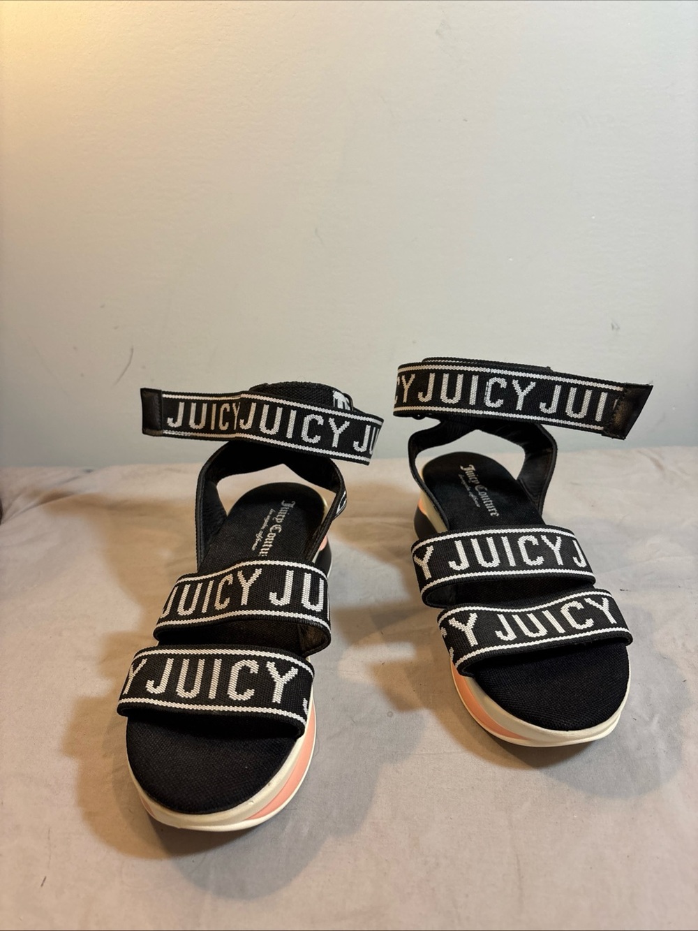 Juicy Couture Black and White Logo Strap Platform Sandals - Picture 6 of 9